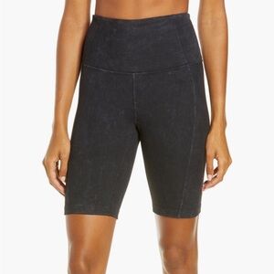 XL Zella Snow Wash Rib Bike Short Dark Gray